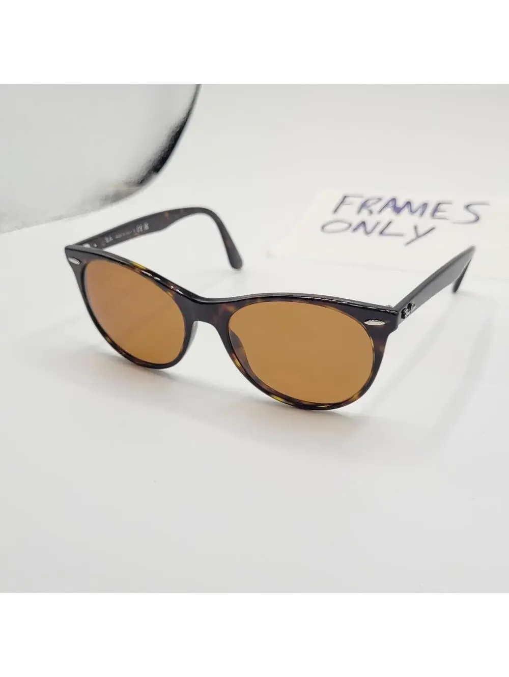 Ray Ban Sunglasses RB2185 Wayfarer II 52-18-145 GREAT CONDITION Frames Only